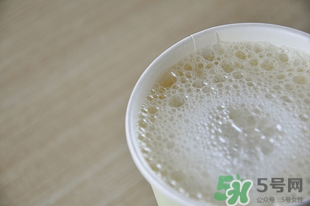 乳腺增生可以喝豆?jié){嗎?乳腺增生喝豆?jié){好嗎 乳腺增生可以喝豆?jié){嗎?乳腺增生喝豆?jié){好嗎