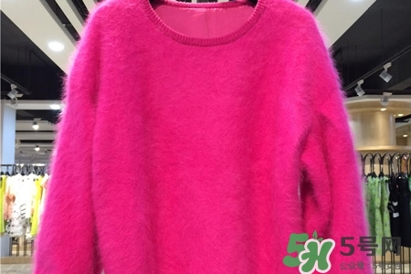 羊絨衫能烘干嗎？羊絨衫可以用烘干機(jī)烘干嗎？