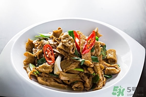 面筋的營(yíng)養(yǎng)價(jià)值 面筋的功效與作用 面筋的營(yíng)養(yǎng)價(jià)值 面筋的功效與作用