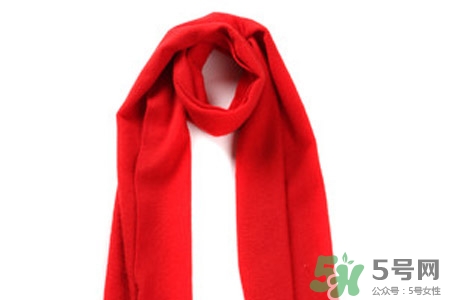 羊絨圍巾怎么清洗？羊絨圍巾的洗滌方法