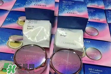 蘭芝星夢(mèng)奇緣氣墊配幾個(gè)芯？蘭芝星夢(mèng)奇緣氣墊有幾個(gè)替換裝？