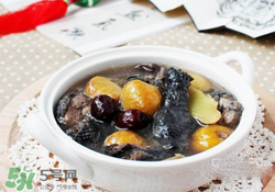 經(jīng)期可以喝烏雞湯嗎？經(jīng)期喝烏雞湯有什么好處？