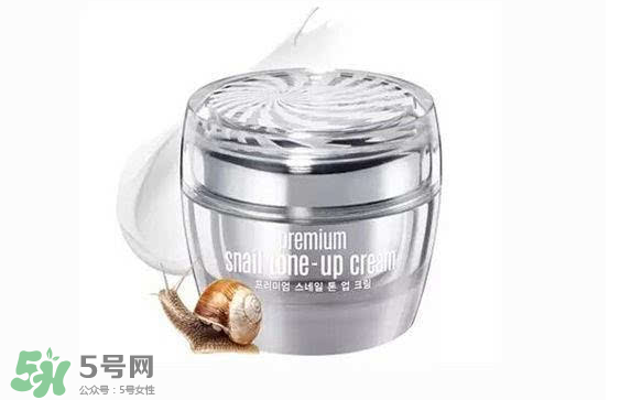 素顏霜會(huì)悶痘嗎？用素顏霜會(huì)長(zhǎng)痘嗎？