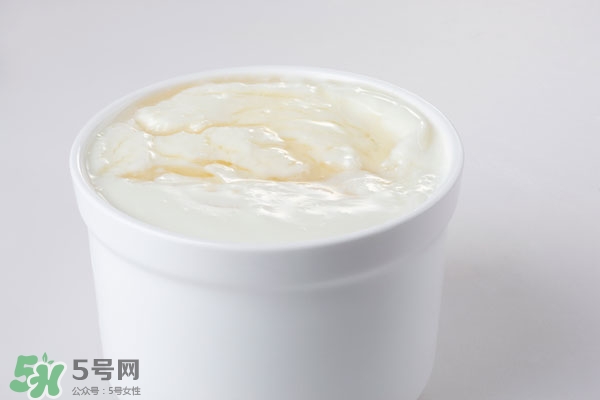 膽囊炎能喝酸奶嗎?膽囊炎喝酸奶好嗎? 膽囊炎能喝酸奶嗎?膽囊炎喝酸奶好嗎?