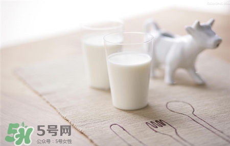 純牛奶可以做面膜嗎?純牛奶做面膜后還用洗掉嗎? 純牛奶可以做面膜嗎?純牛奶做面膜后還用洗掉嗎?