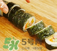 紫菜包飯的做法和材料圖文步驟 紫菜包飯的做法和材料圖文步驟