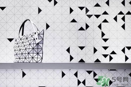 三宅一生baobao是什么材質(zhì)？三宅一生baobao怎么清洗