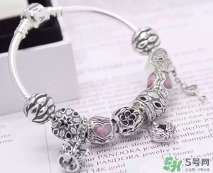 潘多拉手鐲怎么打開？潘多拉手鐲怎么帶？