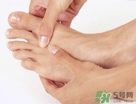 懷孕12周走路的時候腳麻是怎么回事? 懷孕12周走路的時候腳麻是怎么回事?