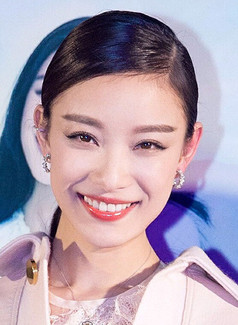 美瞳線怎么畫隱形_眼線怎么畫看不出來？