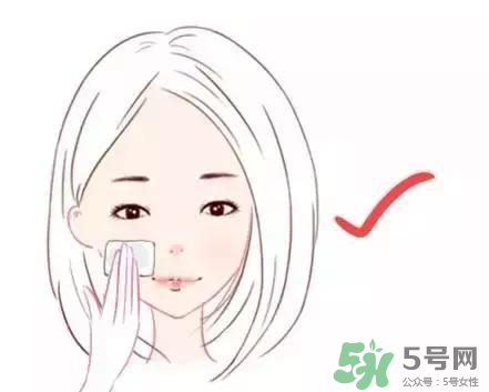 護膚品正確使用手法 別再錯誤護膚啦 護膚品正確使用手法 別再錯誤護膚啦