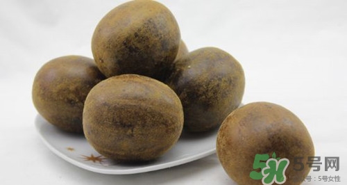 羅漢果可以泡水喝嗎?羅漢果泡水喝的功效與作用 羅漢果可以泡水喝嗎?羅漢果泡水喝的功效與作用