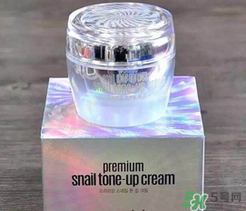 素顏霜要定妝嗎？素顏霜要用散粉定妝嗎？