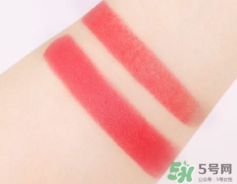 赫拉235口紅怎么樣?赫拉蛇皮235口紅試色 赫拉235口紅怎么樣?赫拉蛇皮235口紅試色