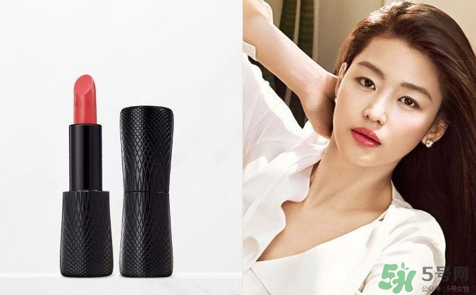 赫拉235口紅怎么樣?赫拉蛇皮235口紅試色 赫拉235口紅怎么樣?赫拉蛇皮235口紅試色