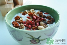 燕麥粥可以減肥嗎?燕麥粥的功效與作用 燕麥粥可以減肥嗎?燕麥粥的功效與作用