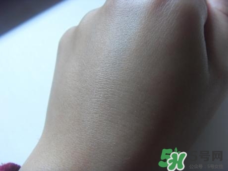 雙妹粉嫩膏怎么用？雙妹粉嫩膏使用方法