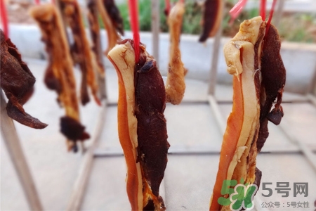 臘肉發(fā)霉了還能吃嗎？臘肉發(fā)霉是壞了嗎？