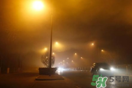 霧霾天呼吸困難怎么回事？霧霾天呼吸困難怎么辦？