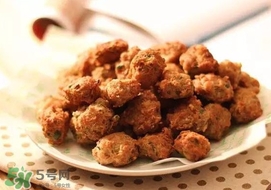 肉丸子要用多少淀粉？肉丸子和淀粉的比例是多少？