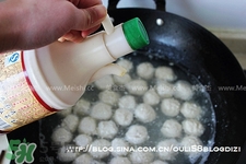 魚(yú)丸用什么粉？魚(yú)丸用面粉還是淀粉？