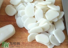 隔夜的年糕可以吃嗎?過夜的年糕還能吃嗎? 隔夜的年糕可以吃嗎?過夜的年糕還能吃嗎?