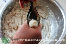 魚(yú)丸用什么粉？魚(yú)丸用面粉還是淀粉？