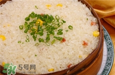 泡糯米用冷水還是溫水?糯米要泡多久才能蒸? 泡糯米用冷水還是溫水?糯米要泡多久才能蒸?