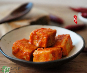 霉豆腐長紅霉還能吃嗎？霉豆腐為什么會長紅霉？