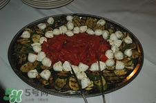 八個(gè)月寶寶能吃魚丸嗎?寶寶吃魚丸怎么做 八個(gè)月寶寶能吃魚丸嗎?寶寶吃魚丸怎么做