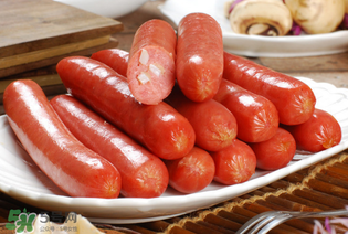 香腸煮還是蒸？香腸煮好吃還是蒸好吃？