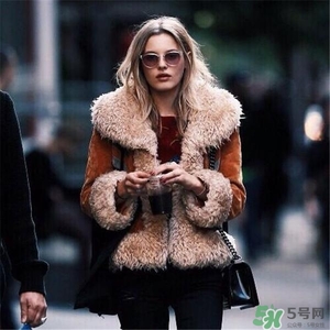 2017年流行什么大衣？2017年流行大衣顏色款式