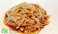 金針菇可以生吃嗎?金針菇生吃有毒嗎? 金針菇可以生吃嗎?金針菇生吃有毒嗎?