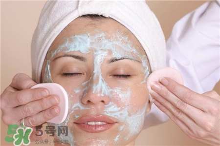 冬天敷面膜出現(xiàn)刺痛還可以敷嗎?冬天敷面膜臉上刺痛 冬天敷面膜出現(xiàn)刺痛還可以敷嗎?冬天敷面膜臉上刺痛