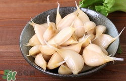產(chǎn)婦能吃臘八蒜嗎?產(chǎn)婦吃臘八蒜有什么好處 產(chǎn)婦能吃臘八蒜嗎?產(chǎn)婦吃臘八蒜有什么好處
