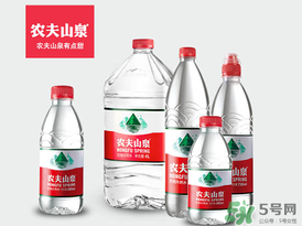 農(nóng)夫山泉和怡寶哪個好？農(nóng)夫山泉好還是怡寶好？