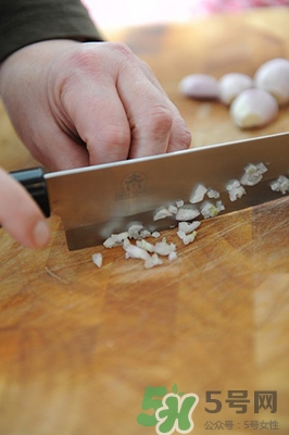 吃什么食物預(yù)防乳腺癌 預(yù)防乳腺癌吃什么最好 吃什么食物預(yù)防乳腺癌 預(yù)防乳腺癌吃什么最好