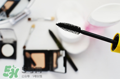 抽煙對眼睛有影響嗎？平時怎么保養(yǎng)眼睛