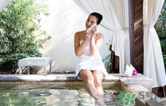 鹽水泡腳放多少鹽?鹽水泡腳用多少鹽? 鹽水泡腳放多少鹽?鹽水泡腳用多少鹽?