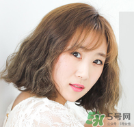 亞麻色卷發(fā)圖片_亞麻色卷發(fā)型圖 亞麻色卷發(fā)圖片_亞麻色卷發(fā)型圖