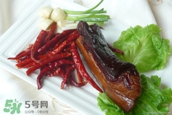 臘肉沒曬干可以吃嗎?吃了會怎么樣 臘肉沒曬干可以吃嗎?吃了會怎么樣