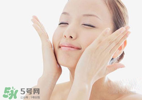 用白醋洗臉要不要用清洗再洗一遍？用白醋洗臉要再洗一遍嗎？