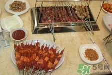 吃燒烤能喝紅酒嗎？吃燒烤喝紅酒好嗎？