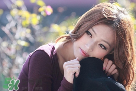 冬天臉上長(zhǎng)紅疙瘩怎么回事？冬天臉上長(zhǎng)紅疙瘩怎么辦？