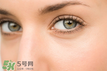 冬天臉上長(zhǎng)紅疙瘩怎么回事？冬天臉上長(zhǎng)紅疙瘩怎么辦？