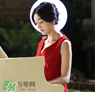 盤(pán)發(fā)發(fā)型圖片_盤(pán)發(fā)發(fā)型圖片2017款 盤(pán)發(fā)發(fā)型圖片_盤(pán)發(fā)發(fā)型圖片2017款