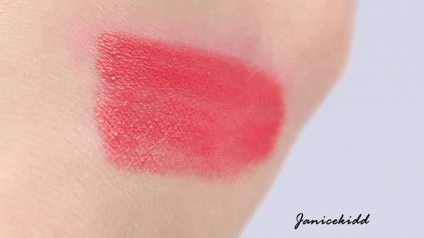 紀(jì)梵希2017全新禁忌之吻色號 紀(jì)梵希2017年全新禁忌之吻試色 紀(jì)梵希2017全新禁忌之吻色號 紀(jì)梵希2017年全新禁忌之吻試色