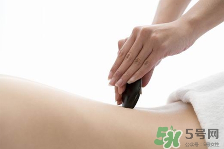 刮痧可以治痘痘嗎？刮痧對痘痘有用嗎？