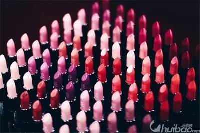 紀(jì)梵希2017全新禁忌之吻色號(hào) 紀(jì)梵希2017年全新禁忌之吻試色 紀(jì)梵希2017全新禁忌之吻色號(hào) 紀(jì)梵希2017年全新禁忌之吻試色