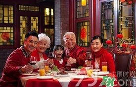 過(guò)年給父母買什么禮物,過(guò)年回家送什么禮物好 過(guò)年給父母買什么禮物,過(guò)年回家送什么禮物好